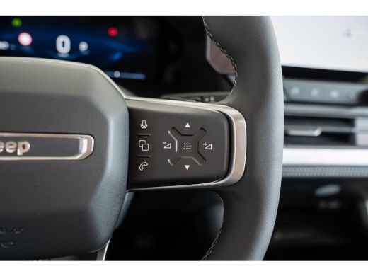 Jeep Compass 1.2 e-Hybrid First Edition | Panoramadak | Camera | Premium Audio | Elektrische Achterklep | Keyl... ActivLease financial lease