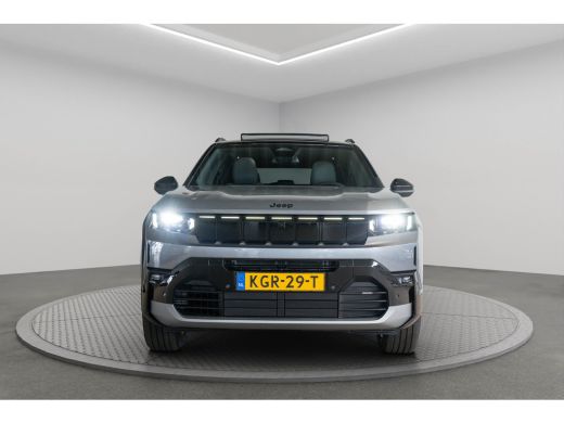 Jeep Compass 1.2 e-Hybrid First Edition | Panoramadak | Camera | Premium Audio | Elektrische Achterklep | Keyl... ActivLease financial lease