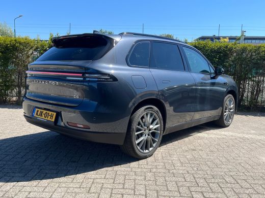 Leapmotor C10 Design REEV 28.4 kWh 1500KG TREKGEWICHT | 360 GRADEN CAMERA | LEDEREN BEKLEDING | STOELVERWARMING... ActivLease financial lease