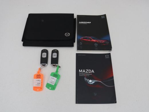 Mazda 3 2.0 SkyActiv-G 120 GT-M | Head-Up | Leder | Stoelverwarming | Adaptive cruise | Camera | Stuurver... ActivLease financial lease