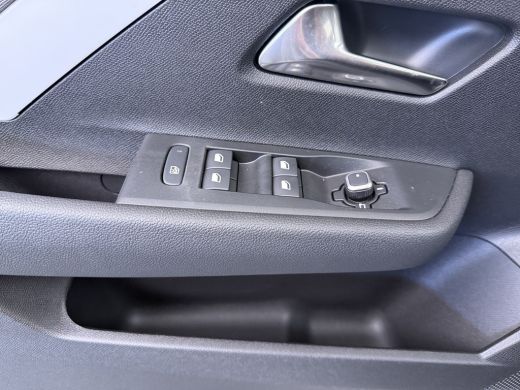 Opel Astra Electric 54 kWh Edition | Airco (automatisch) | Apple Carplay/Android Auto|telefoonintegratie pre... ActivLease financial lease