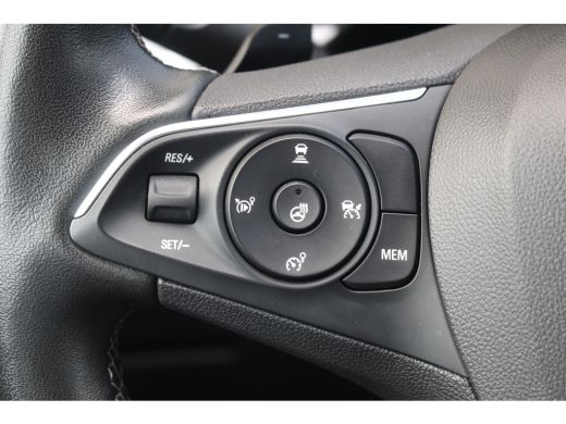 Opel Grandland 1.6 Turbo Plug-In Hybrid Business Elegance | Afn Trekhaak | Camera | Stoelverw. & Vert | Carplay ... ActivLease financial lease