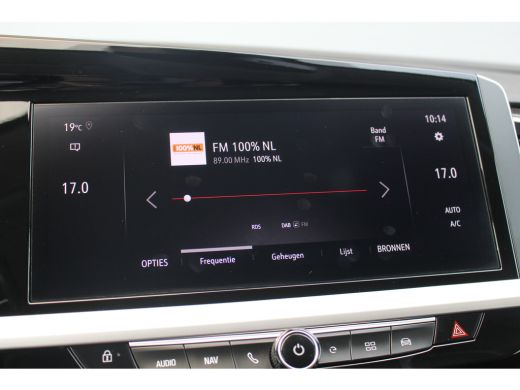 Opel Grandland 1.6 Turbo Plug-In Hybrid Business Elegance | Afn Trekhaak | Camera | Stoelverw. & Vert | Carplay ... ActivLease financial lease