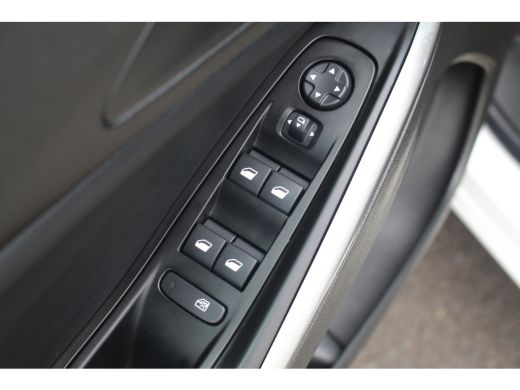 Opel Grandland 1.6 Turbo Plug-In Hybrid Business Elegance | Afn Trekhaak | Camera | Stoelverw. & Vert | Carplay ... ActivLease financial lease