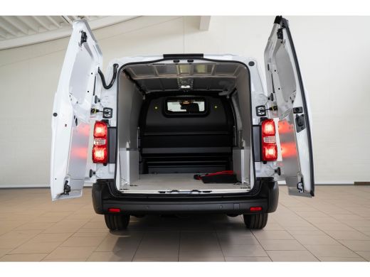 Opel Vivaro-e L3 75 kWh | Tot 8 Jaar Garantie | Apple Carplay & Android Auto | Camera | Parkeersensoren | Cruis... ActivLease financial lease