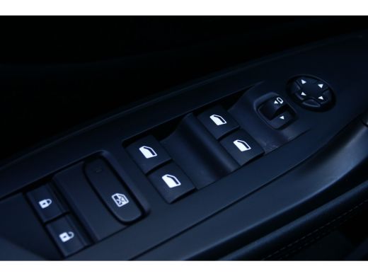 Peugeot 308 SW 1.2 PureTech Allure Pack Business / CAMERA V+A / 17'' LMV / KEYLESS / FULL-LED / NAVI / BLUETO... ActivLease financial lease