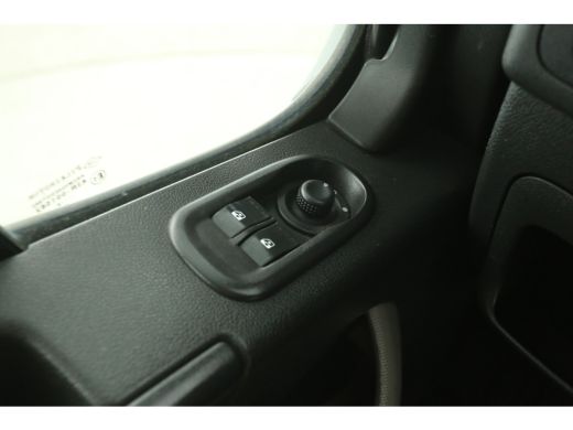 Renault Master 2.3 dCi L1H1 | Airco | Cruise | 3 Zits | Imperiaal | Trekhaak ActivLease financial lease