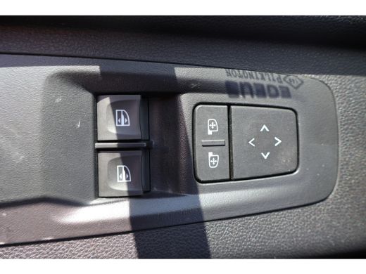 Renault Master T35 2.0 dCi 170pk Bakwagen met Achterdeuren ActivLease financial lease
