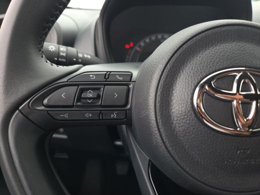 Toyota Aygo 1.0 VVT-i MT Play | BTW auto | NL Auto | Apple CarPlay | Rijklaar incl. garantie | ActivLease financial lease