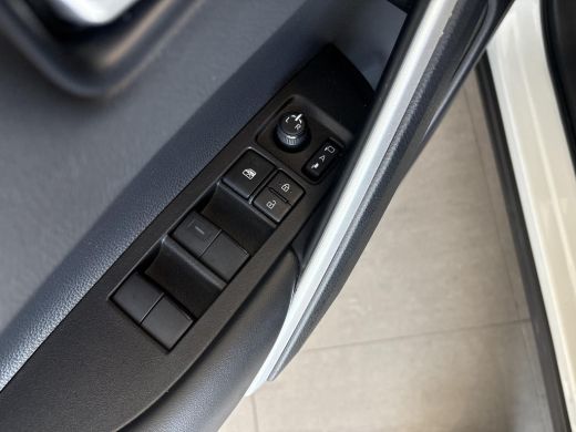 Toyota Corolla Cross 2.0 High Power Hybrid First Edition ActivLease financial lease