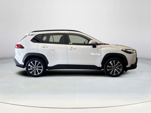 Toyota Corolla Cross 2.0 High Power Hybrid First Edition ActivLease financial lease