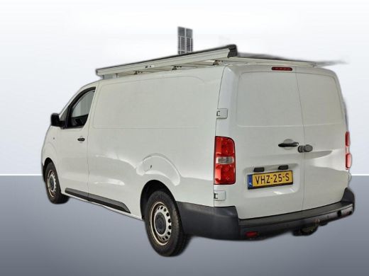 Toyota ProAce 2.0 D-4D LANG L3H1 IMPERIAAL 2500KG TREKHAAK ActivLease financial lease