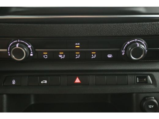 Toyota ProAce 75 kWh Extra Range Navigator L2H1 | Snelladen | SOH 92% | Werkverkeer bord | Airco | Cruise | Car... ActivLease financial lease