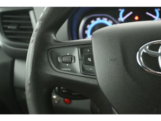 Toyota ProAce 75 kWh Extra Range Navigator L2H1 | Snelladen | SOH 92% | Werkverkeer bord | Airco | Cruise | Car... ActivLease financial lease