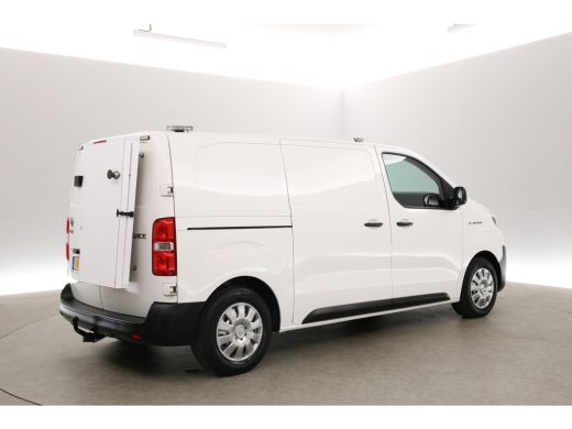 Toyota ProAce 75 kWh Extra Range Navigator L2H1 | Snelladen | SOH 92% | Werkverkeer bord | Airco | Cruise | Car... ActivLease financial lease