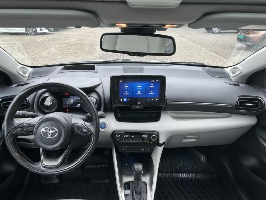 Toyota Yaris 1.5 Hybrid Executive ActivLease financial lease