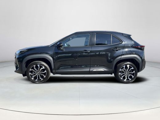 Toyota Yaris Cross 1.5 Hybrid 130 Dynamic | Carplay | Keyless entry | LED koplampen | 17 inch LM-velgen | ActivLease financial lease