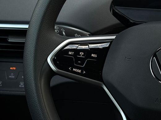 Volkswagen ID.4 Pure 52 kWh 150 pk | SoH 90,38% | Apple Carplay | Cruise control adaptief | Lane Assist ActivLease financial lease