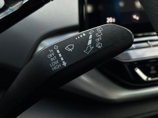 Volkswagen ID.4 Pure 52 kWh 150 pk | SoH 90,38% | Apple Carplay | Cruise control adaptief | Lane Assist ActivLease financial lease