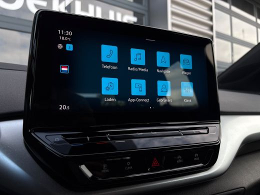 Volkswagen ID.4 Pure 52 kWh 150 pk | SoH 90,38% | Apple Carplay | Cruise control adaptief | Lane Assist ActivLease financial lease