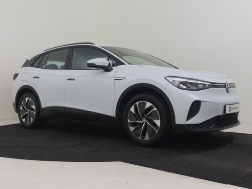 Volkswagen ID.4 Pure | Cruise control Adapt | App Connect | Parkeersensoren voor/achter | Stuur/stoelverwarming |... ActivLease financial lease