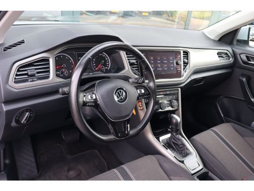 Volkswagen T-Roc 1.5 TSI Style| TREKHAAK | AUTOMAAT | 16"LMV | Bluetooth telefoonvoorbereiding | Bots waarschuwing... ActivLease financial lease
