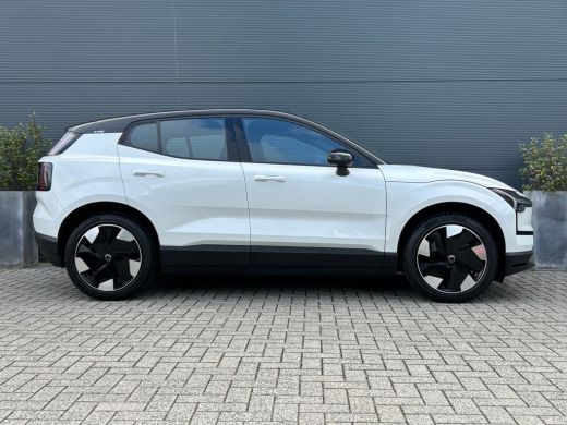 Volvo  EX30 Single Motor Extended Range Plus 69 kWh | Harman/Kardon | Warmtepomp | Camera | Pilot Assist | ActivLease financial lease