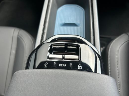 Volvo  EX30 Single Motor Extended Range Plus 69 kWh | Harman/Kardon | Warmtepomp | Camera | Pilot Assist | ActivLease financial lease