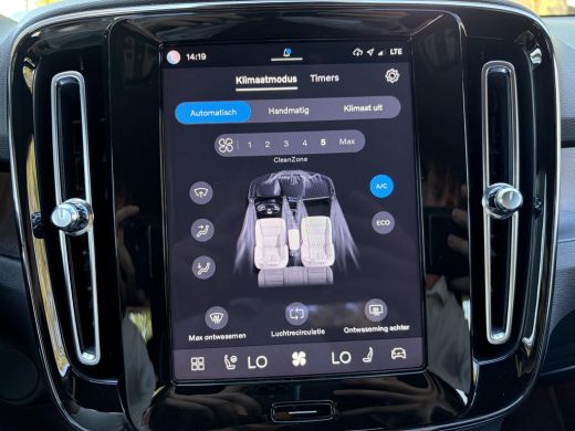 Volvo  XC40 Core Recharge Pure Electric 2WD SOH 98% | STOEL STUUR VERWARMING | RIJKLAAR MET 12 MND BOVAG GARA... ActivLease financial lease