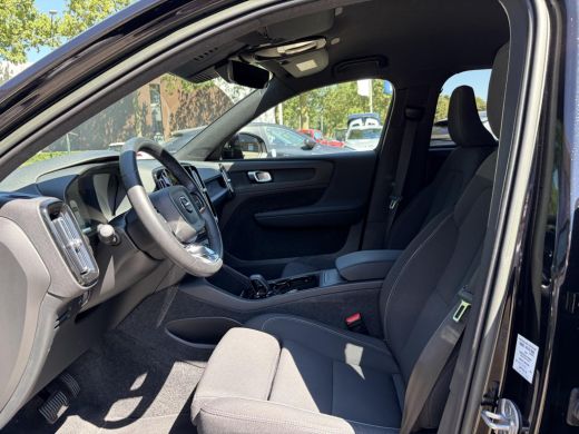 Volvo  XC40 Plus Recharge Pure Electric 2WD SOH 96% | ELEKTRISCHE ACHTERKLEP | APPLE CARPLAY | STOEL- & STUUR... ActivLease financial lease