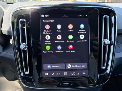 Volvo  XC40 Plus Recharge Pure Electric 2WD SOH 96% | ELEKTRISCHE ACHTERKLEP | APPLE CARPLAY | STOEL- & STUUR... ActivLease financial lease