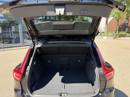 Volvo  XC40 Plus Recharge Pure Electric 2WD SOH 96% | ELEKTRISCHE ACHTERKLEP | APPLE CARPLAY | STOEL- & STUUR... ActivLease financial lease