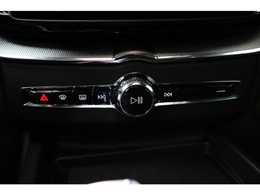 Volvo  XC60 T6 Recharge AWD Plus Black Edition | Facelift | Head-Up | 360&deg; Camera | Harman/Kardon | Sportstoe... ActivLease financial lease