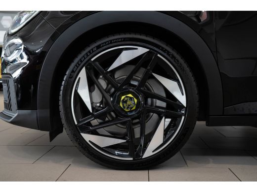 Abarth 600e Turismo 54 kWh | Tot 8 Jaar Garantie | SOH 98% | Adaptive Cruise | Apple Carplay & Android Auto |... ActivLease financial lease