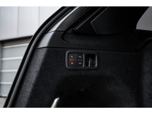 Audi Q7 60 TFSI e quattro Pro Line S Competition 490 PK | Trekhaak | Vierwielbesturing | Super Sportstoel... ActivLease financial lease