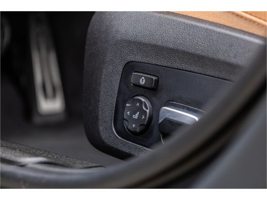 BMW 3 Serie 320e M-Sport Dravitgrau / Schaal stoel / HiFi / Camera / ActivLease financial lease