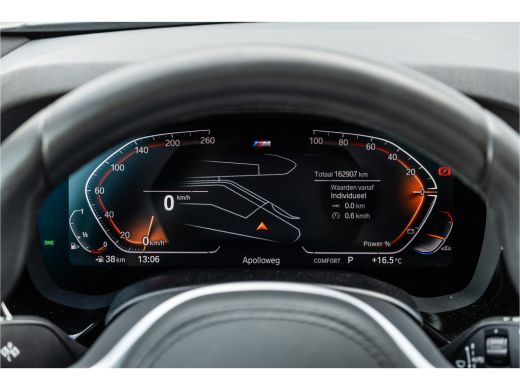 BMW 5 Serie Touring 530i High Executive M-Sport 20inch / Bernina Grau / Pano / Camera / Laser ActivLease financial lease