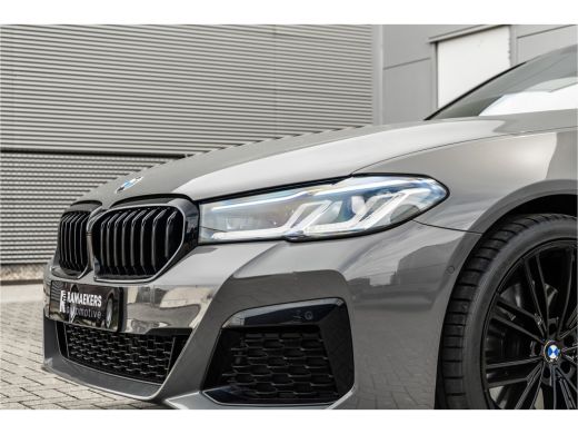 BMW 5 Serie Touring 530i High Executive M-Sport 20inch / Bernina Grau / Pano / Camera / Laser ActivLease financial lease