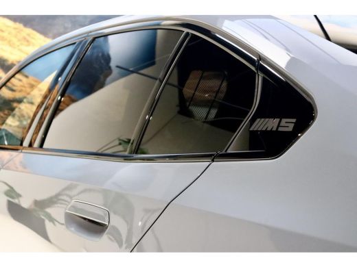 BMW M5 M5 |M Drivers|PANO|Storm Bay Met. ActivLease financial lease