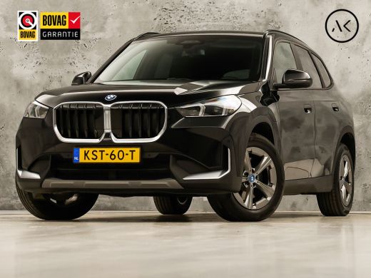 BMW X1 xDrive25e Sport Automaat 245Pk (APPLE CARPLAY, HEAD-UP DISPLAY, 360 CAMERA, GETINT GLAS, LEDER, S... ActivLease financial lease