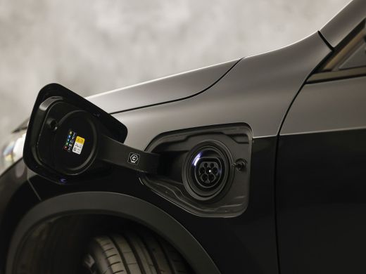 BMW X1 xDrive25e Sport Automaat 245Pk (APPLE CARPLAY, HEAD-UP DISPLAY, 360 CAMERA, GETINT GLAS, LEDER, S... ActivLease financial lease