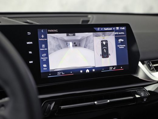 BMW X1 xDrive25e Sport Automaat 245Pk (APPLE CARPLAY, HEAD-UP DISPLAY, 360 CAMERA, GETINT GLAS, LEDER, S... ActivLease financial lease