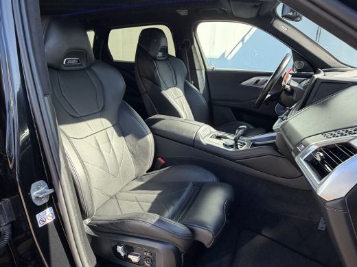 BMW XM PHEV 30 kWh Driving Assistant Professional B&W HUD Massage 360&deg; Elek.Trekhaak Orig.NL BOMVOL! ActivLease financial lease