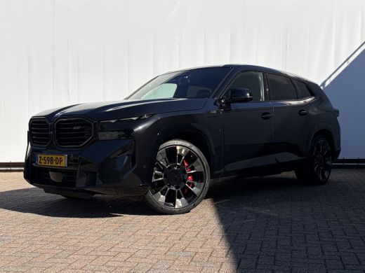 BMW XM PHEV 30 kWh Driving Assistant Professional B&W HUD Massage 360&deg; Elek.Trekhaak Orig.NL BOMVOL! ActivLease financial lease