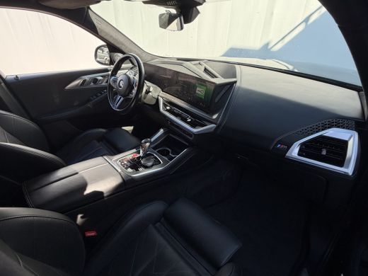 BMW XM PHEV 30 kWh Driving Assistant Professional B&W HUD Massage 360&deg; Elek.Trekhaak Orig.NL BOMVOL! ActivLease financial lease