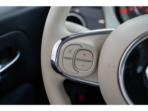 Fiat 500 1.0 Hybrid Cult | Airco | Elektrische Ramen | Stuurwielbediening | Speedlimiter | DAB | ActivLease financial lease