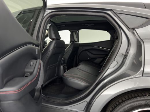 Ford Mustang Mach-E Mach-E Extended First Edition AWD 98 kWh [3-Fase-11kW] {SoH-92%} (INCL-BTW) *PANO | LEATHER | FUL... ActivLease financial lease