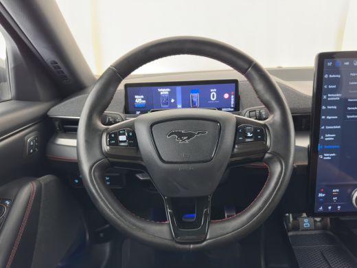 Ford Mustang Mach-E Mach-E Extended First Edition AWD 98 kWh [3-Fase-11kW] {SoH-92%} (INCL-BTW) *PANO | LEATHER | FUL... ActivLease financial lease