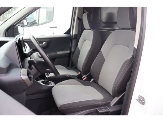 Ford Transit Courier 1.5 EcoBlue Limited Airco Navigatie Camera ActivLease financial lease