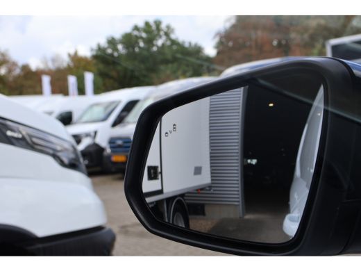 Ford Transit Courier 1.5 EcoBlue Limited Airco Navigatie Camera ActivLease financial lease